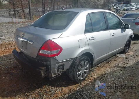2009 Nissan Versa 1.8S из США, поврежденный, VIN 3N1BC11E89L449932